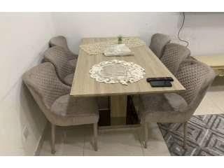 6 person dining table