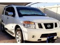 nissan-armada-2012-small-0