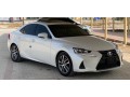 lexus-is300-2018-small-0