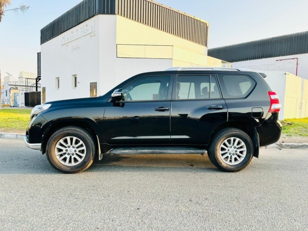 toyota-prado-2016-vxr-big-3