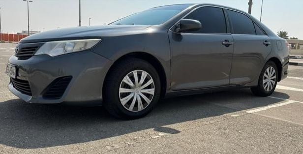 toyota-camry-2013-big-0