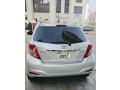 toyota-yaris-2013-small-3