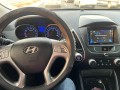 hyundai-tucson-2012-small-1