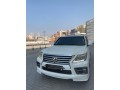 lexus-lx570-2012-small-8