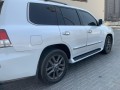 lexus-lx570-2012-small-7