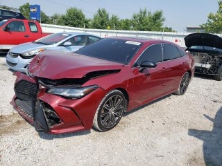 Toyota Avalon XLE 2019