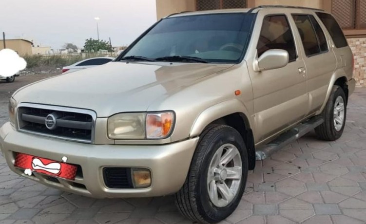 nissan-pathfinder-2005-big-0