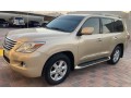 lexus-lx570-2009-small-0