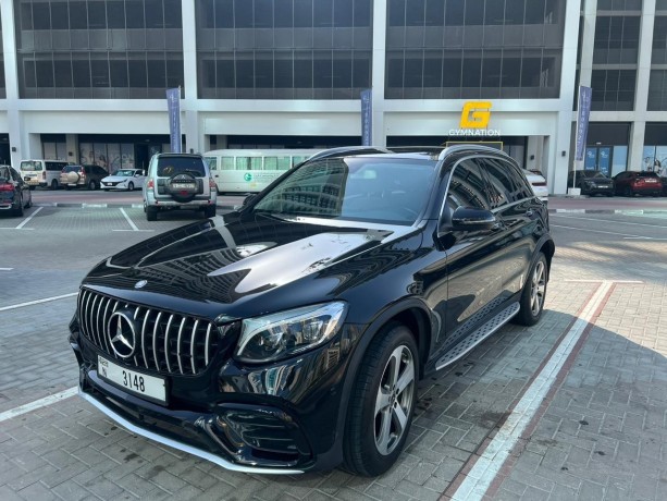 mercedes-glc300-big-0