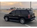 gmc-yukon-2010-small-0