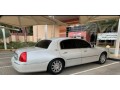 lincoln-town-car-2007-small-0