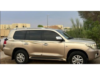 Toyota Land Cruiser VXR 2011