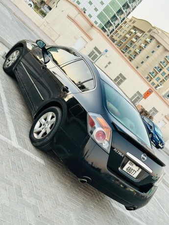 nissan-altima-2008-big-4