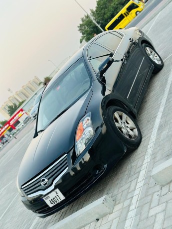 nissan-altima-2008-big-3