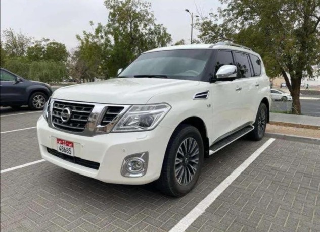 nissan-patrol-2015-big-0