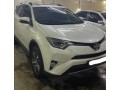 toyota-rav4-2018-small-0