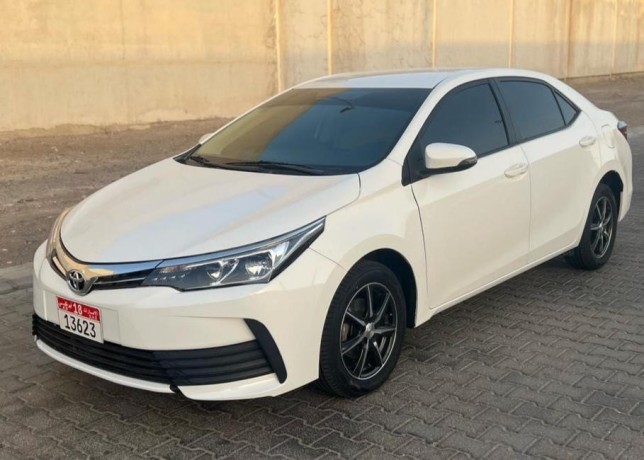 toyota-corolla-2017-big-0