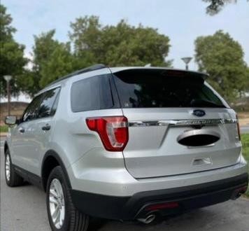 ford-explorer-2016-big-0