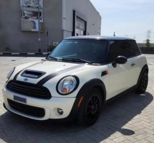 mini-cooper-2013-big-0