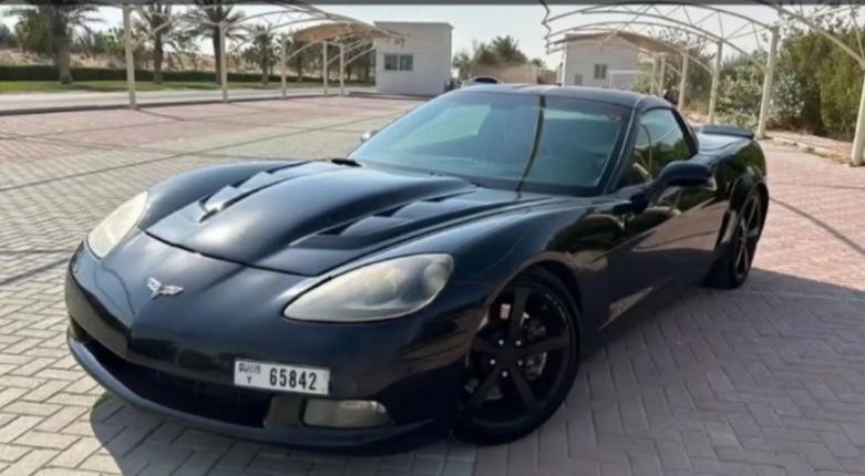 corvette-c6-big-0