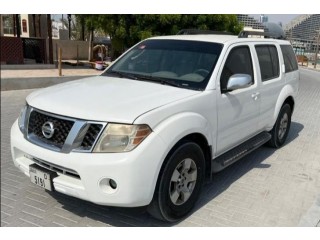 Nissan pathfinder 2010