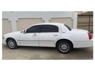 Lincoln Town car