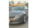 ford-taurus-small-0