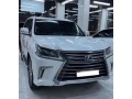 lexus-lx570-small-0