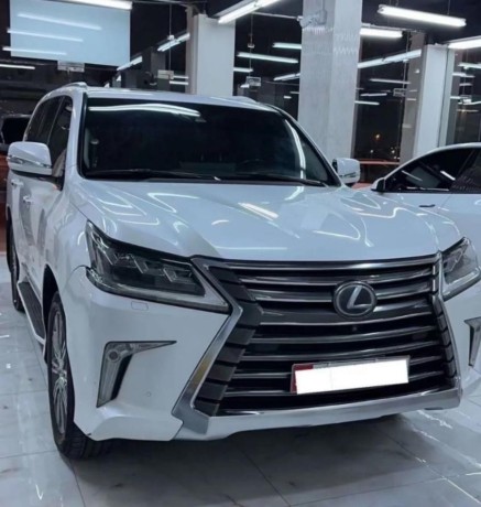 lexus-lx570-big-0