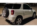 toyota-rav4-2003-small-0