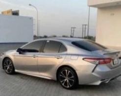 toyota-camry-2018-big-1