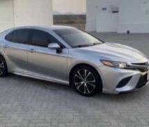 toyota-camry-2018-big-0