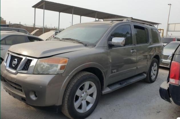 nissan-armada-2008-big-0