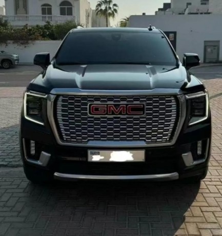 gmc-yukon-2021-big-0