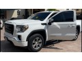 gmc-sierra-2022-small-0