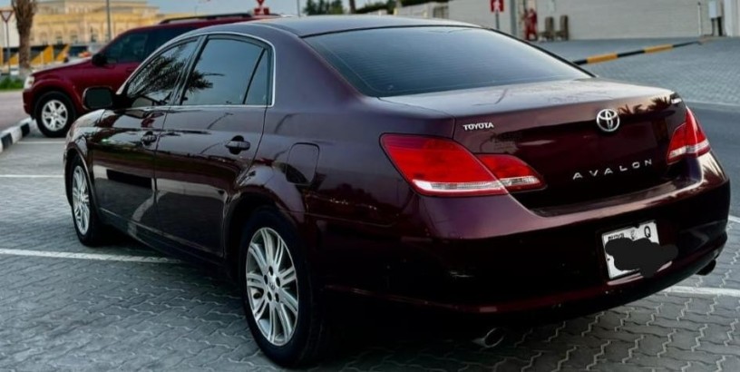 toyota-avalon-big-0