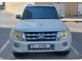 mitsubishi-pajero-2014-small-2