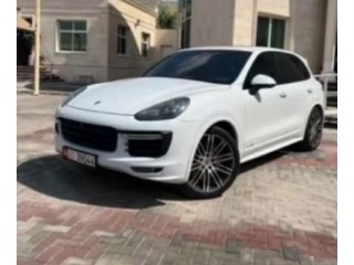 Porsche Cayenne gts