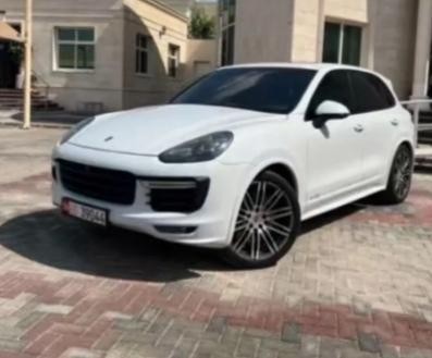 porsche-cayenne-gts-big-0