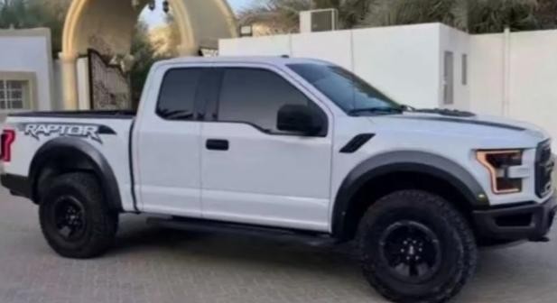 ford-raptor-2018-big-0