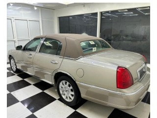 Lincoln Town car