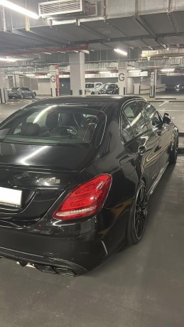 mercedes-c63-2015-big-0