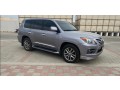 lexus-lx-2010-small-0