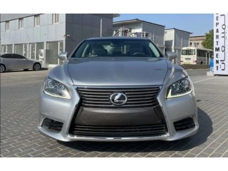 Lexus LS 460