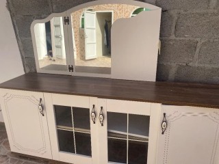 Wooden dressing table