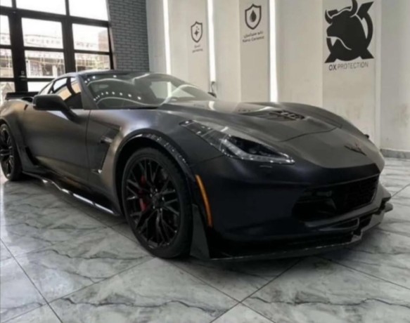 corvette-c7-big-0