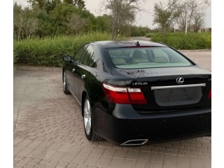 Lexus LS 460