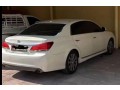 toyota-avalon-2011-small-0