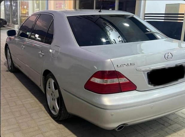 lexus-ls430-big-0