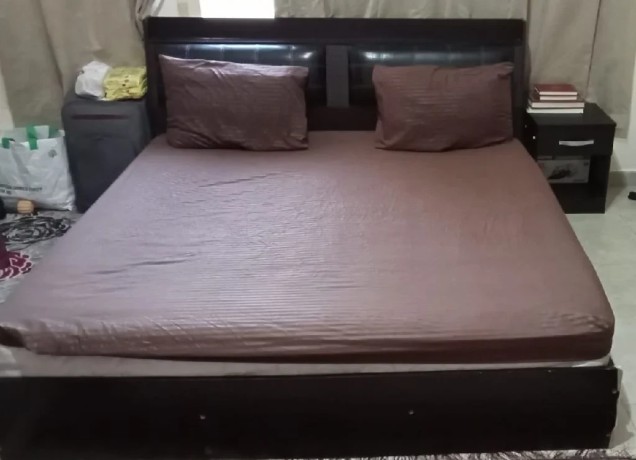 bed-for-sale-big-0